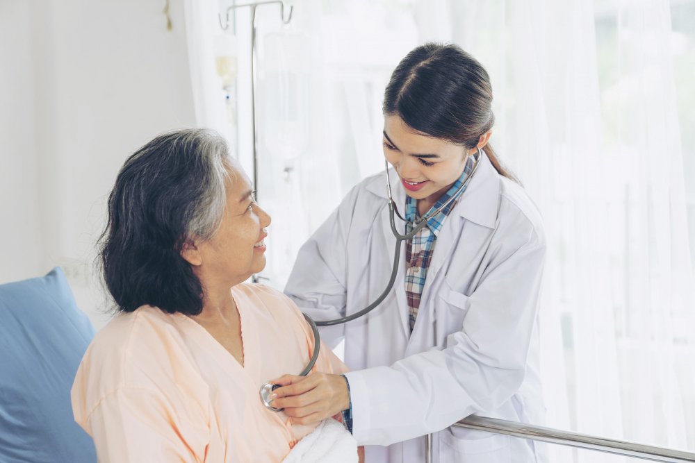A old woman getting a heart checkup in Rancho, California.
